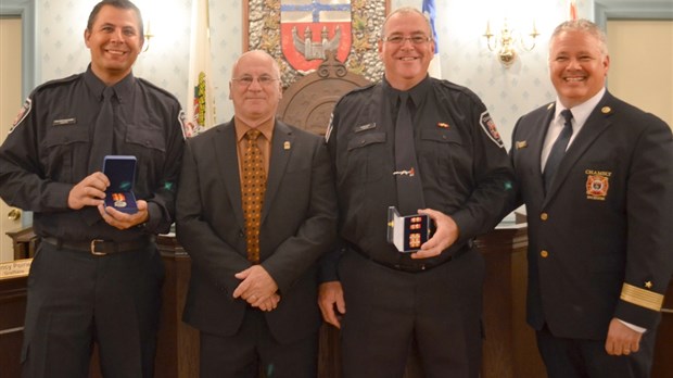 Deux pompiers de Chambly récoltent les honneurs